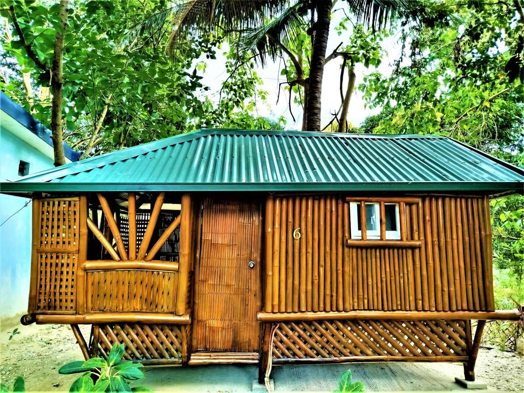 Rea'S Bamboo Resort Gabaldon Cameră foto