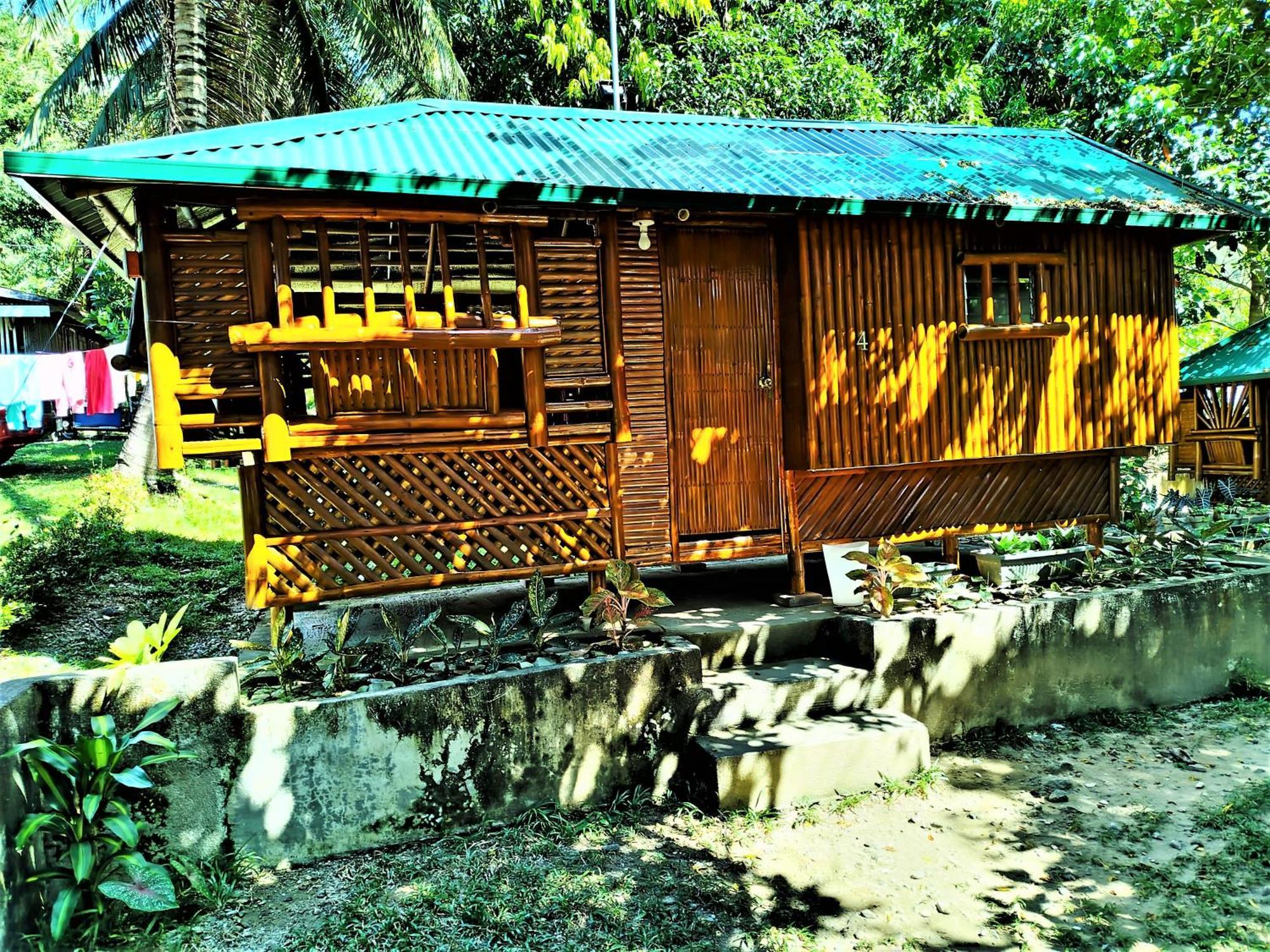 Rea'S Bamboo Resort Gabaldon Cameră foto