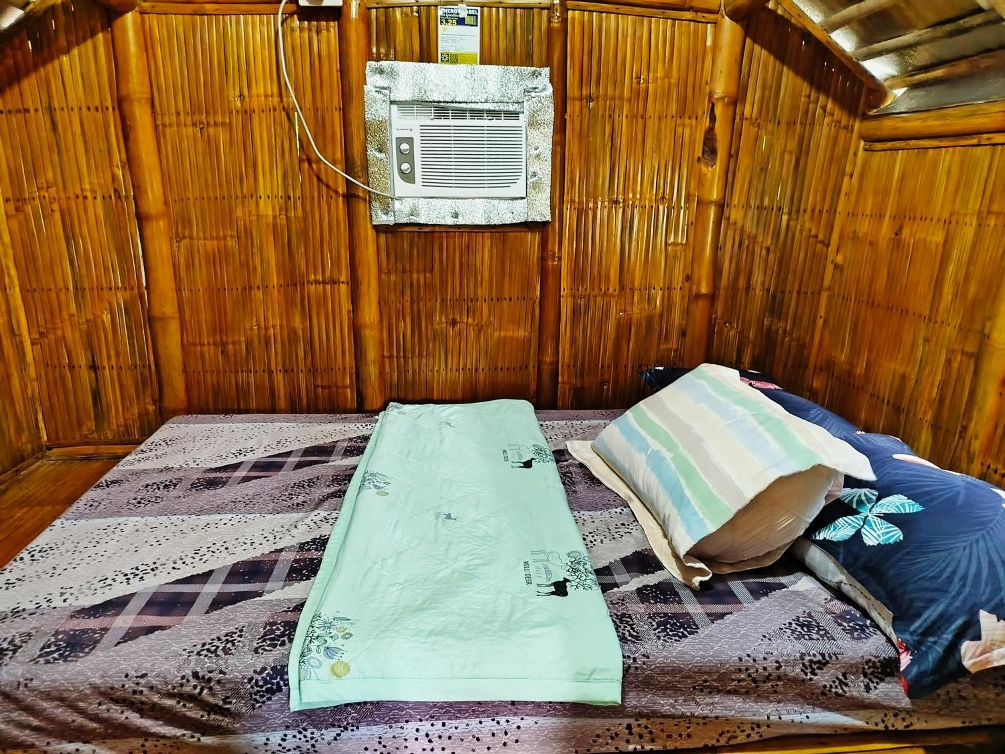 Rea'S Bamboo Resort Gabaldon Cameră foto
